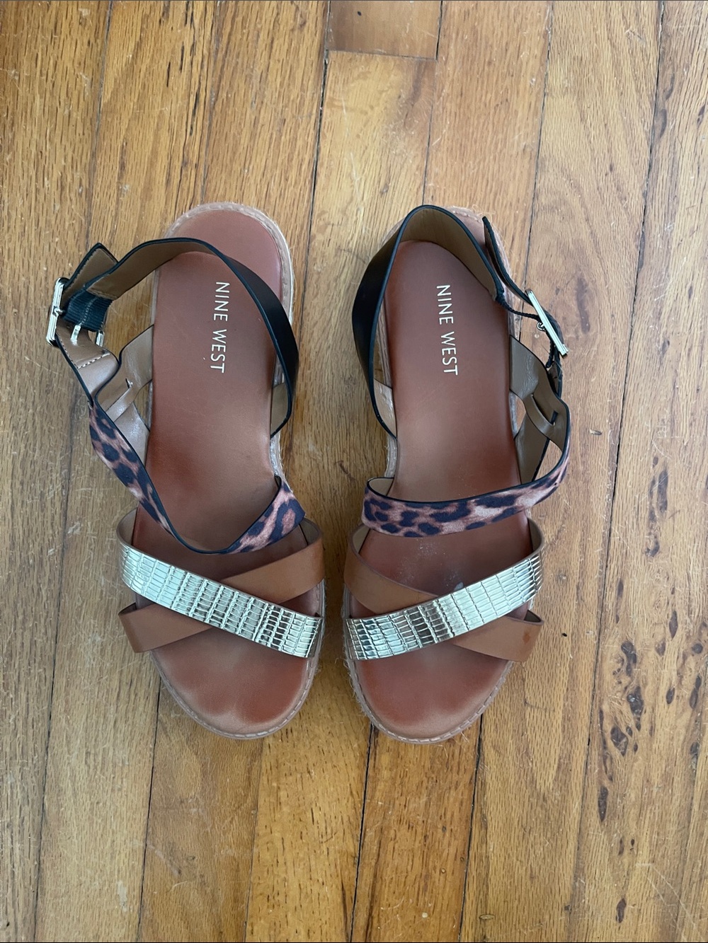 Nine West Brown Leopard and Gold Strap Sandals 8 1/2 - Picture 5 of 5
